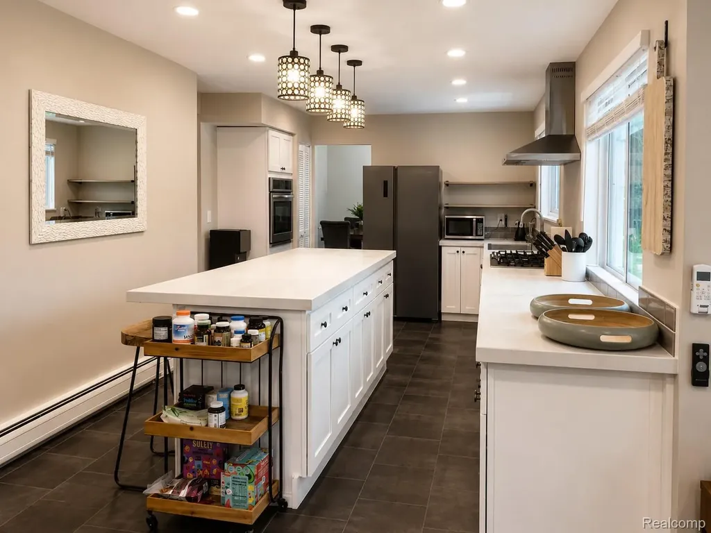 30745 Red Maple Lane Southfield City MI 48076