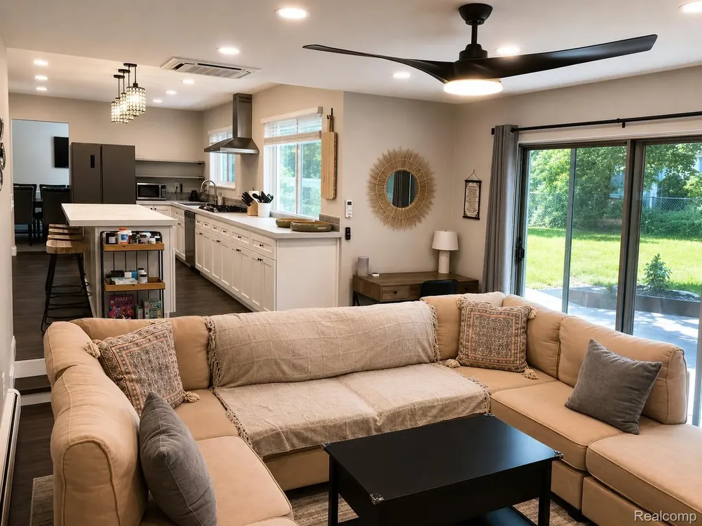 30745 Red Maple Lane Southfield City MI 48076