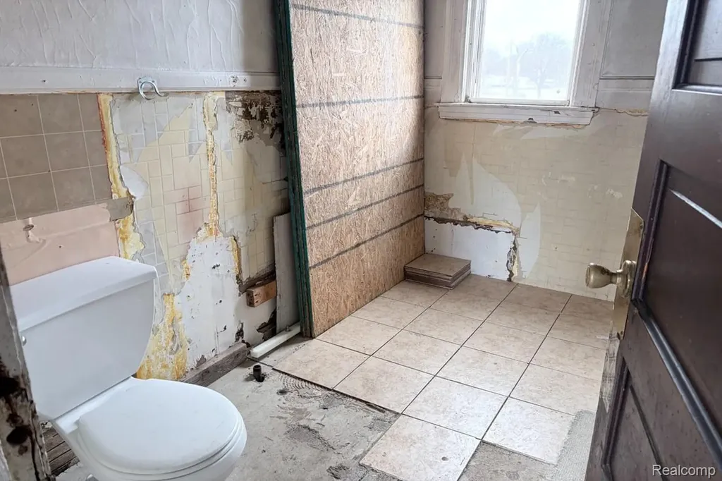 6264 Holcomb Street Detroit City MI 48213