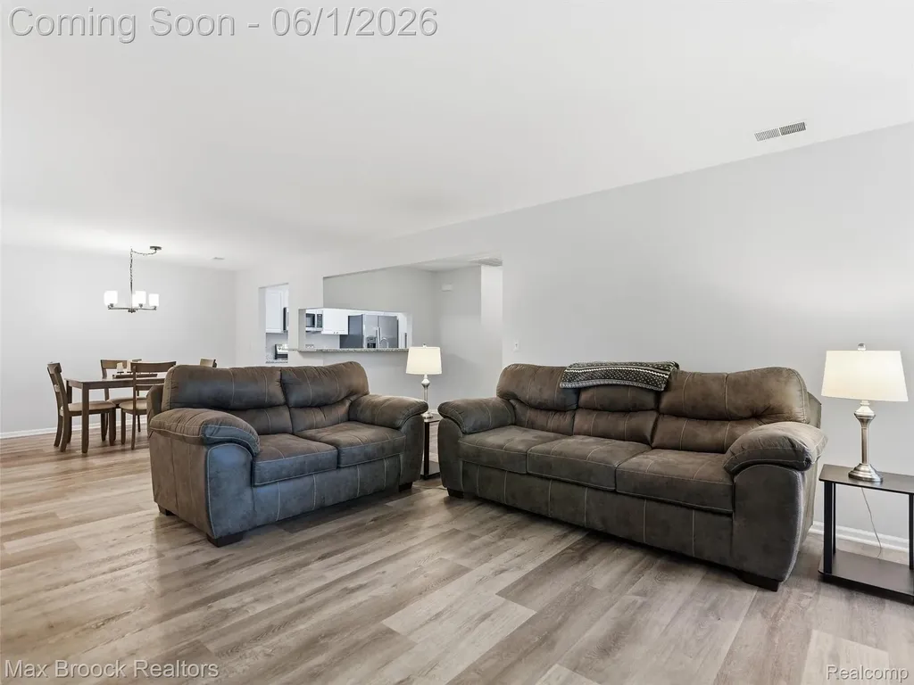 3562 Tremonte Circle N Oakland Charter Township MI 48306