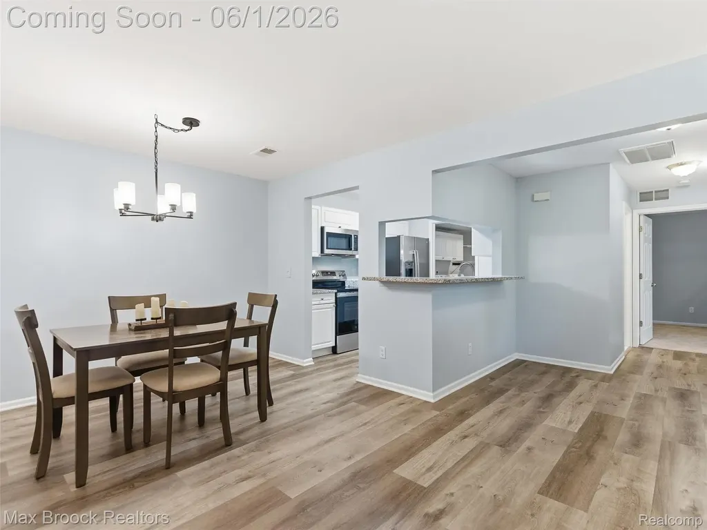 3562 Tremonte Circle N Oakland Charter Township MI 48306