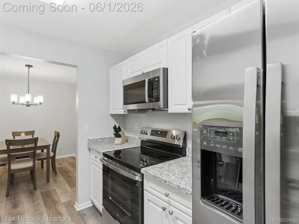 3562 Tremonte Circle N Oakland Charter Township MI 48306