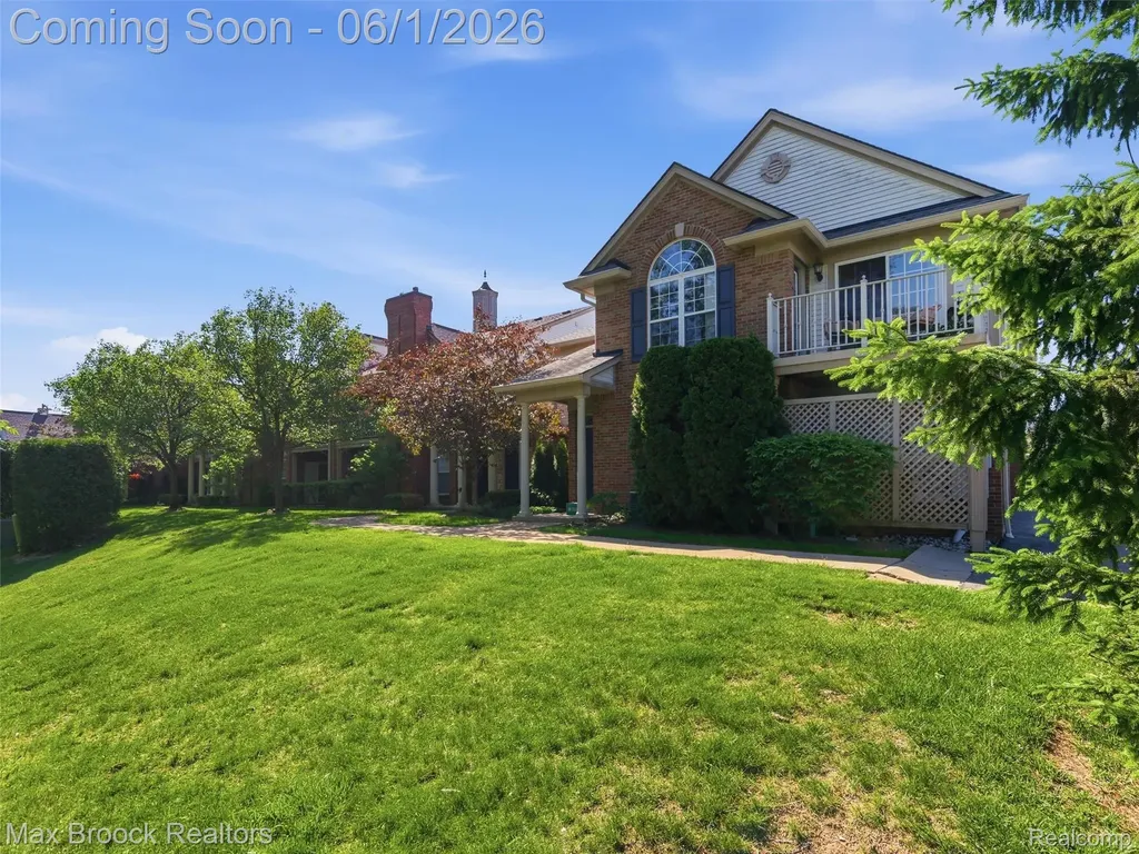 3562 Tremonte Circle N Oakland Charter Township MI 48306