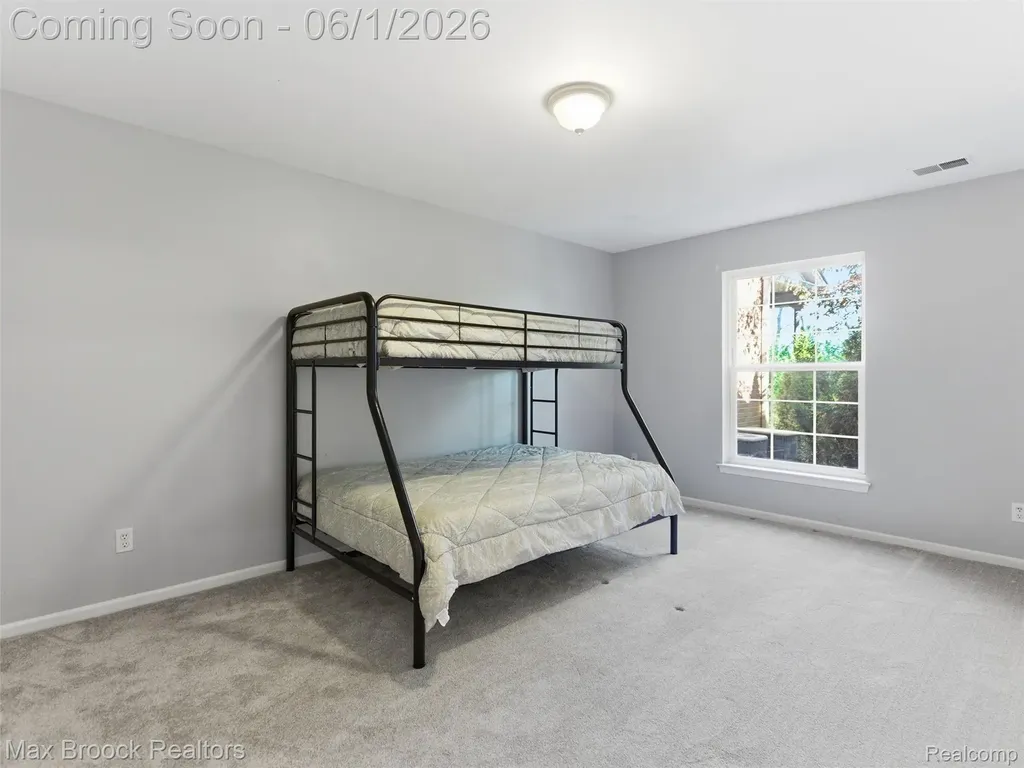 3562 Tremonte Circle N Oakland Charter Township MI 48306