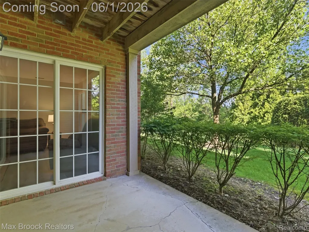 3562 Tremonte Circle N Oakland Charter Township MI 48306