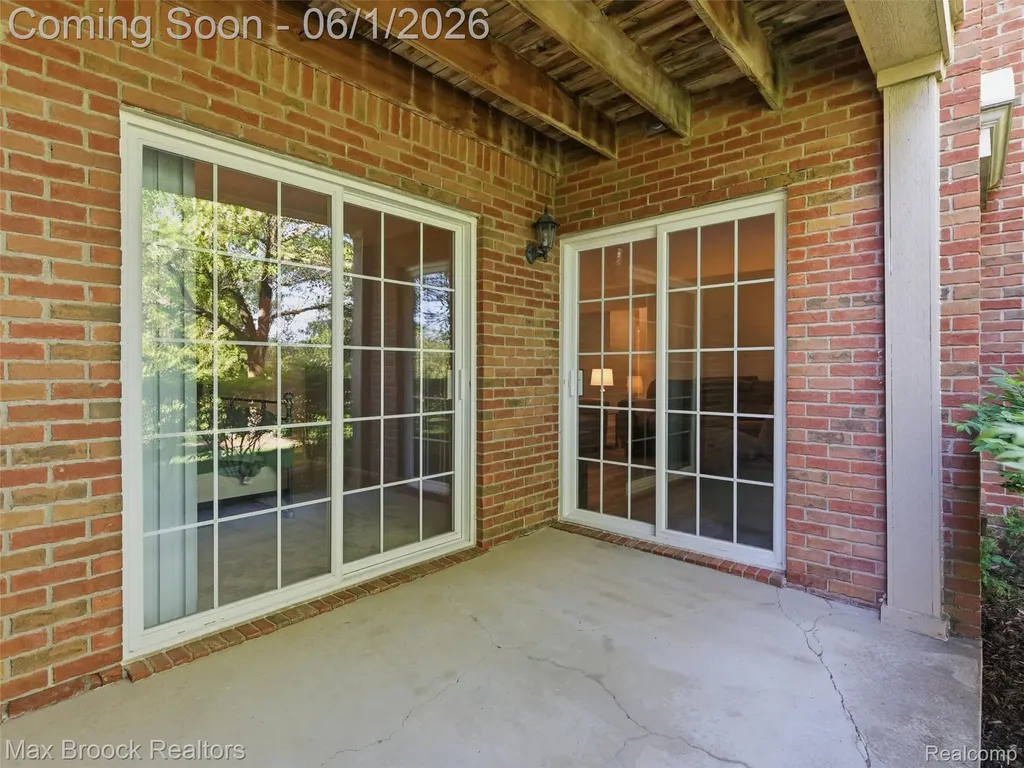 3562 Tremonte Circle N Oakland Charter Township MI 48306