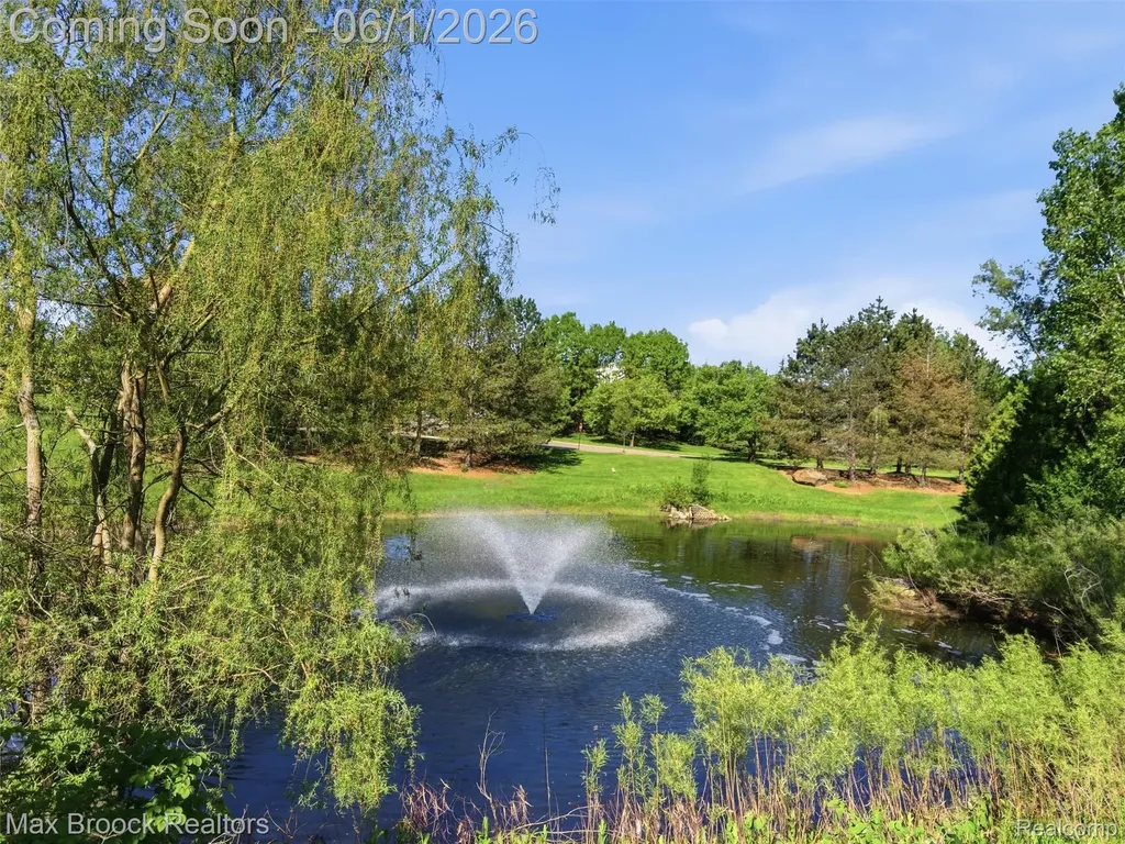 3562 Tremonte Circle N Oakland Charter Township MI 48306