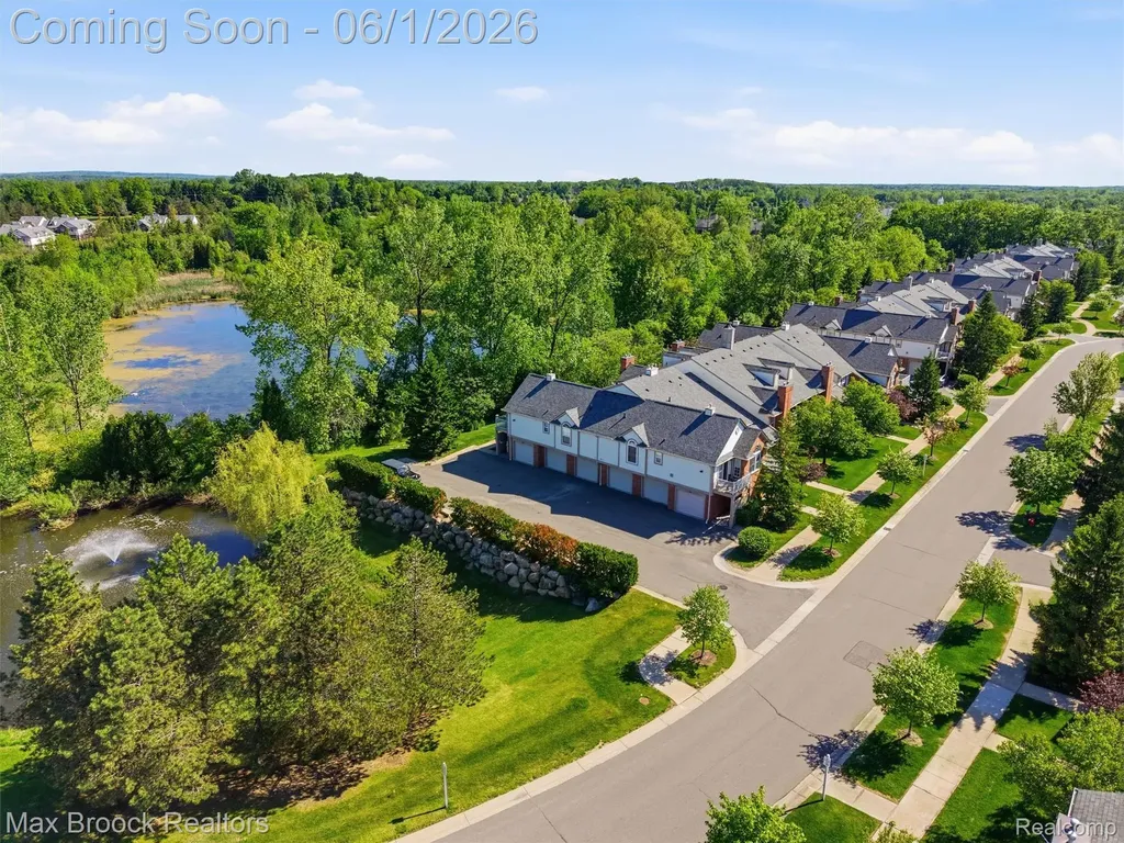 3562 Tremonte Circle N Oakland Charter Township MI 48306