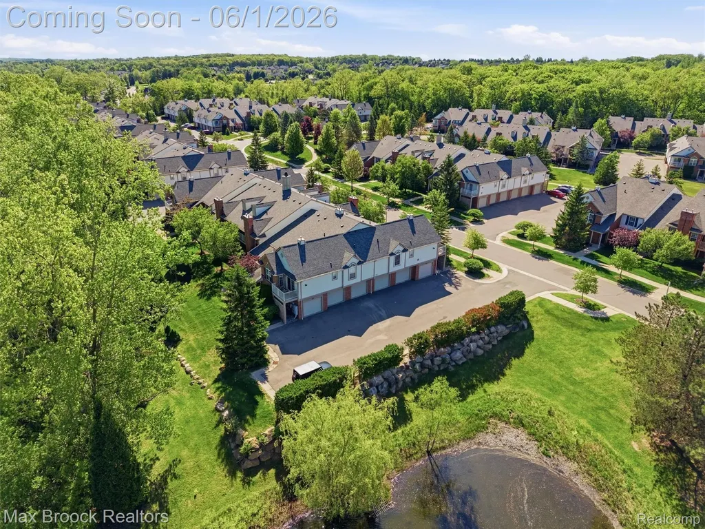 3562 Tremonte Circle N Oakland Charter Township MI 48306