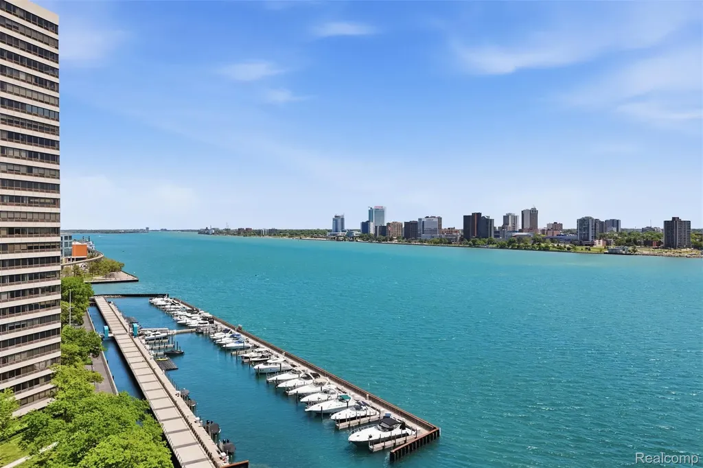 300 Riverfront Detroit City MI 48226