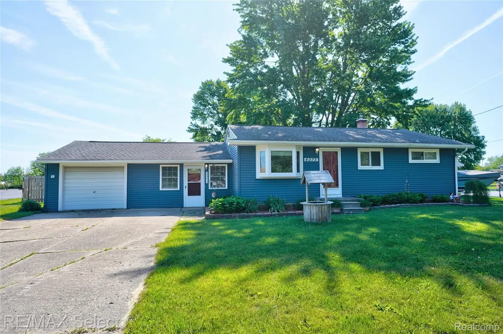4075 Bristolwood Drive Flint Charter Township MI 48507