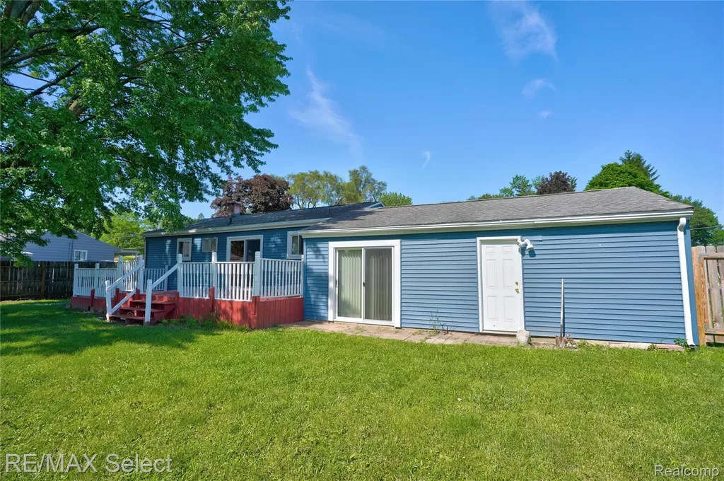 4075 Bristolwood Drive Flint Charter Township MI 48507
