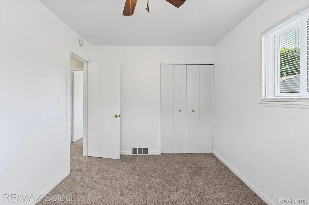 4075 Bristolwood Drive Flint Charter Township MI 48507