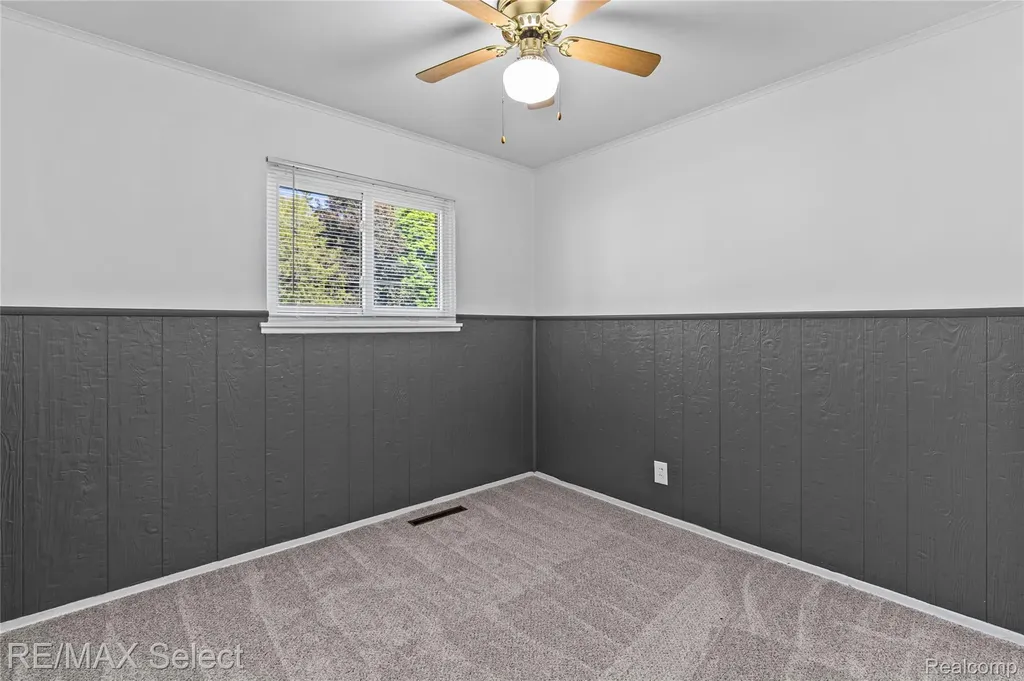4075 Bristolwood Drive Flint Charter Township MI 48507