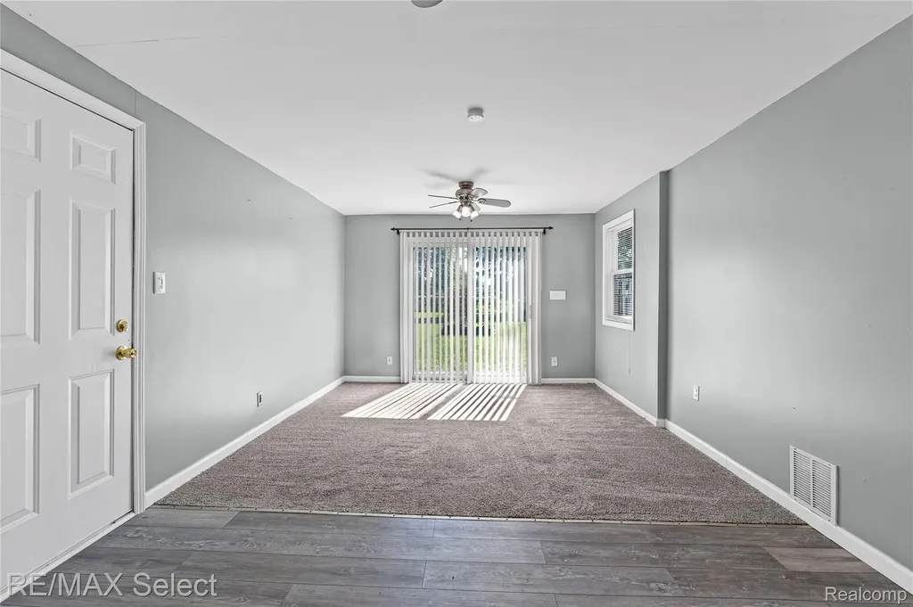 4075 Bristolwood Drive Flint Charter Township MI 48507