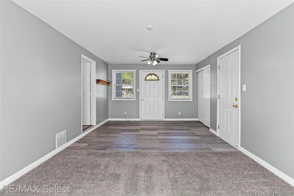 4075 Bristolwood Drive Flint Charter Township MI 48507