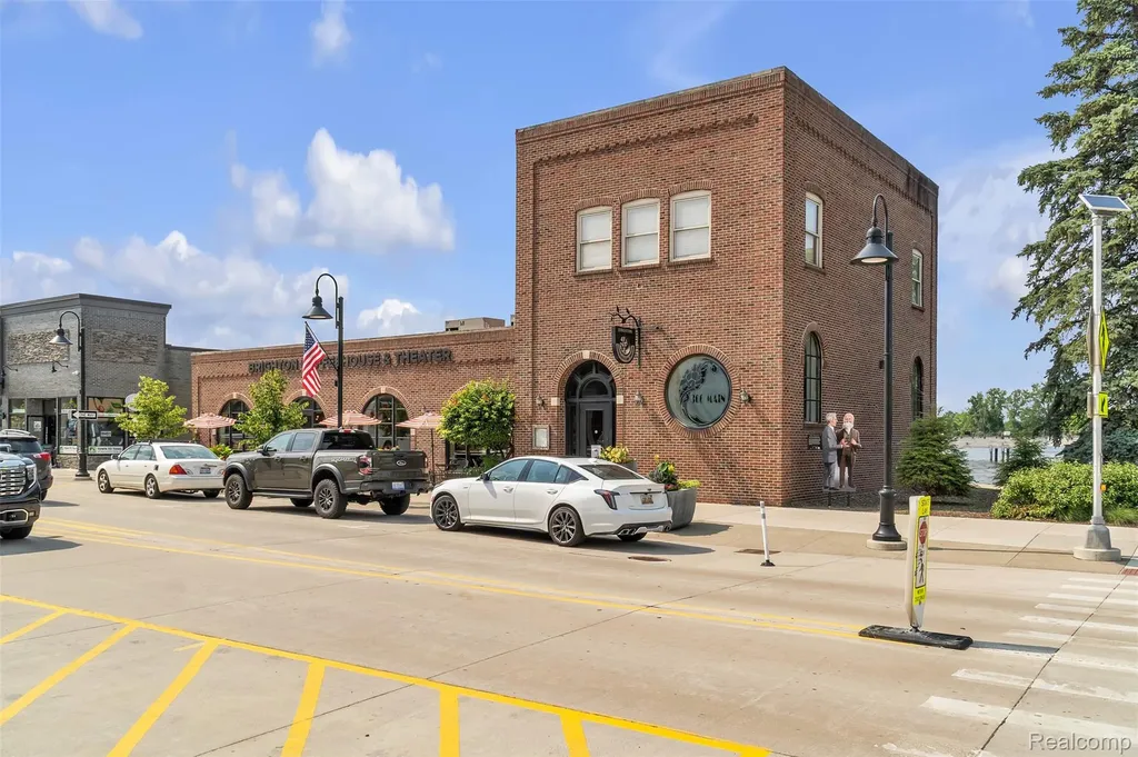 VL-000 Charles Huff Road Howell City MI 48855