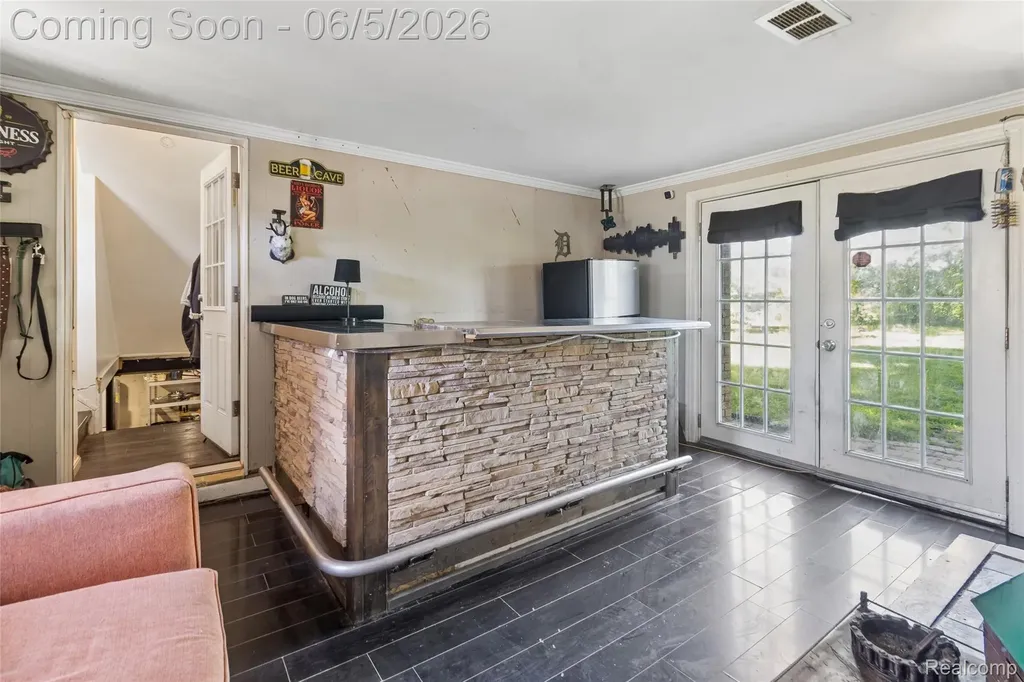 679 Moran Avenue Lincoln Park City MI 48146