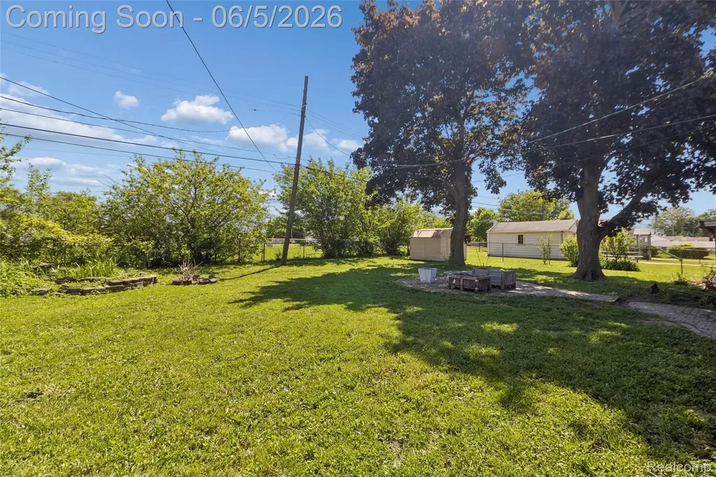 679 Moran Avenue Lincoln Park City MI 48146