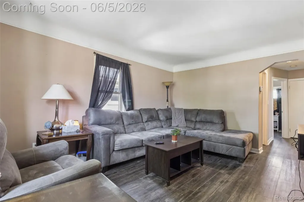 679 Moran Avenue Lincoln Park City MI 48146