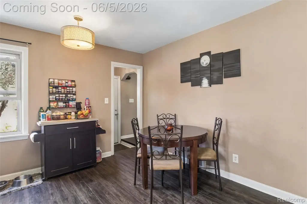679 Moran Avenue Lincoln Park City MI 48146