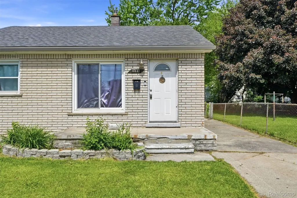 17447 Prospect Street Melvindale City MI 48122