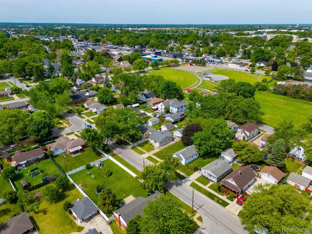 17447 Prospect Street Melvindale City MI 48122