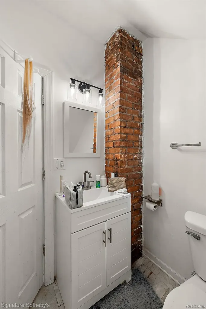 2571 Townsend Street Detroit City MI 48214