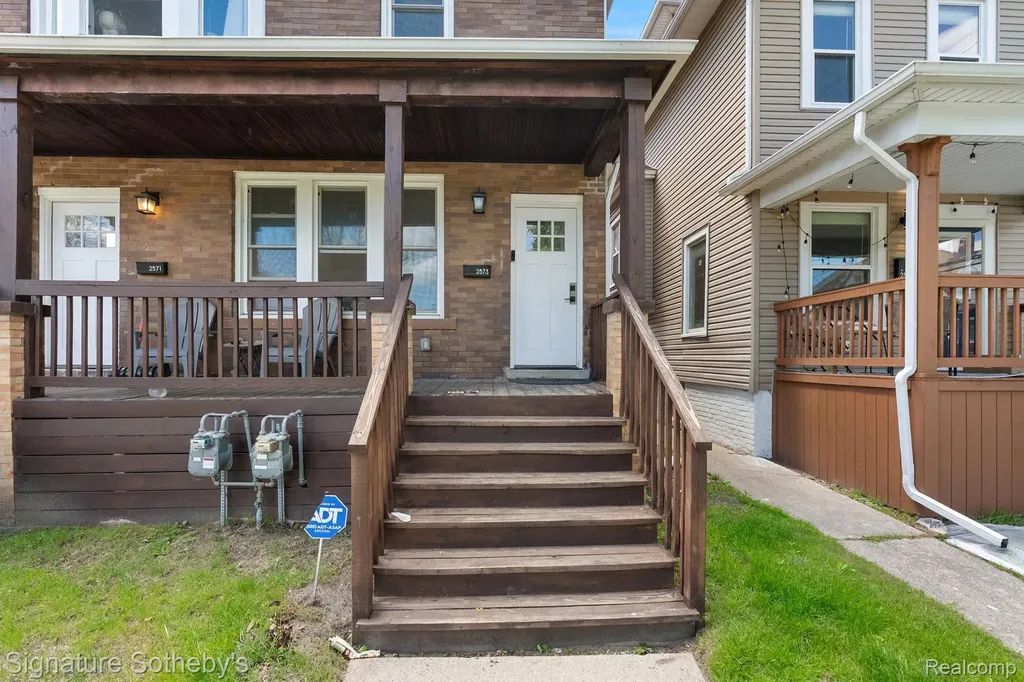 2571 Townsend Street Detroit City MI 48214