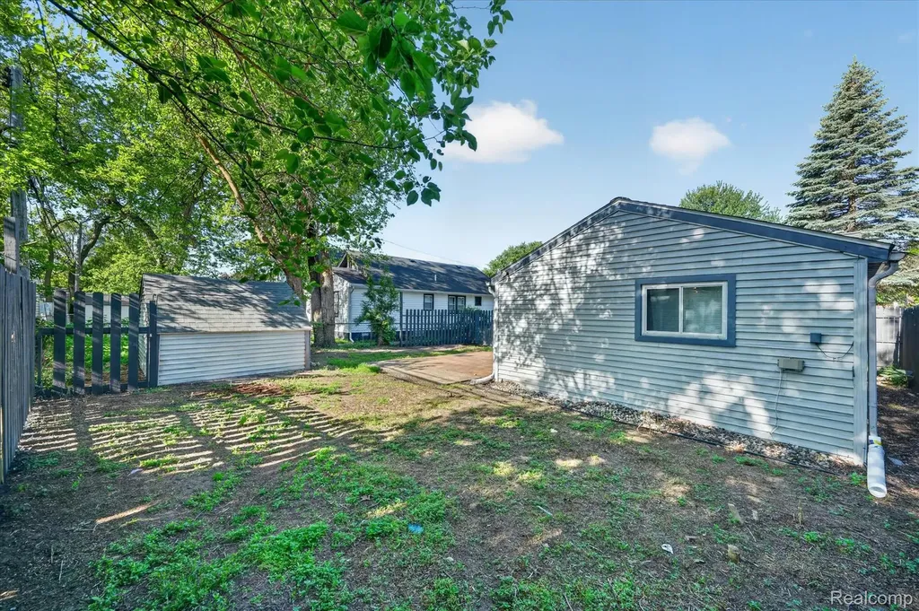 3024 Wolcott Street Ferndale City MI 48220