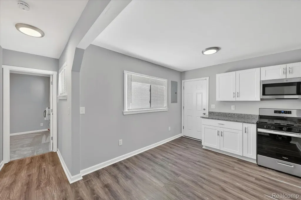 3024 Wolcott Street Ferndale City MI 48220