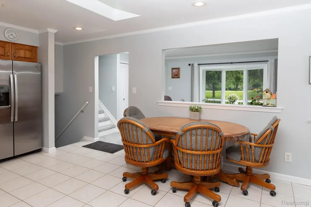 9026 Woodside Road Salem Township MI 48167