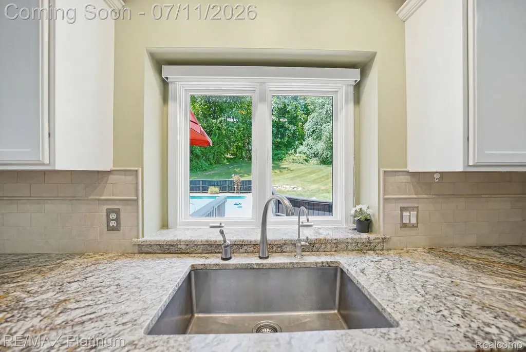 9159 Toddsway Drive Brighton Township MI 48114