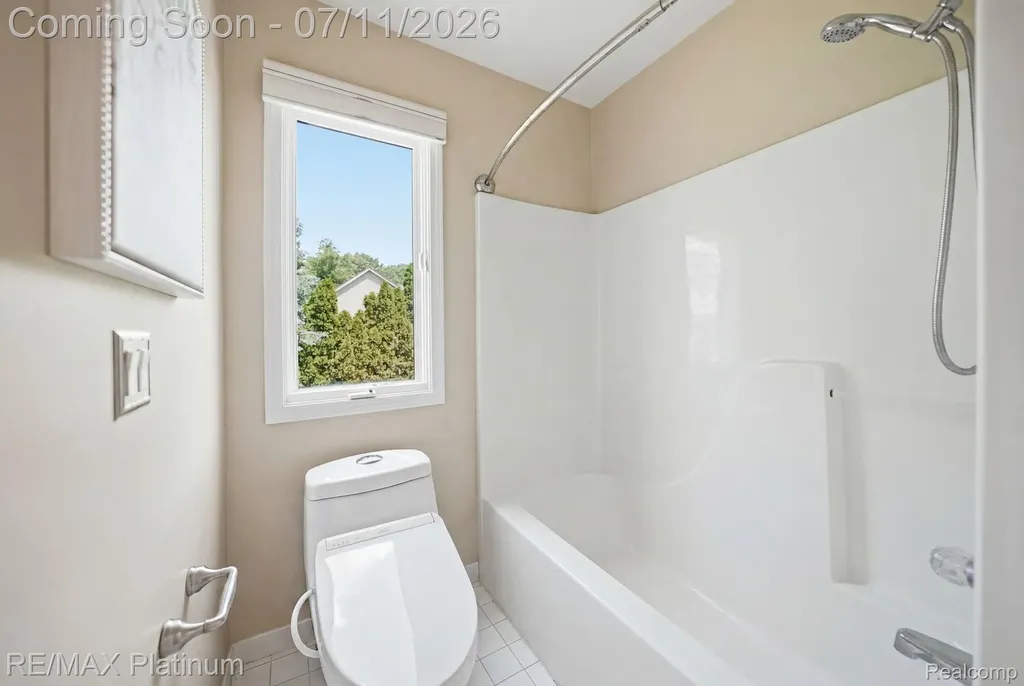 9159 Toddsway Drive Brighton Township MI 48114