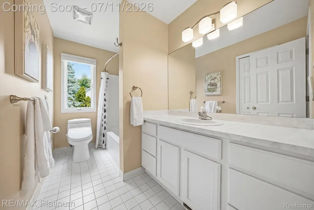 9159 Toddsway Drive Brighton Township MI 48114