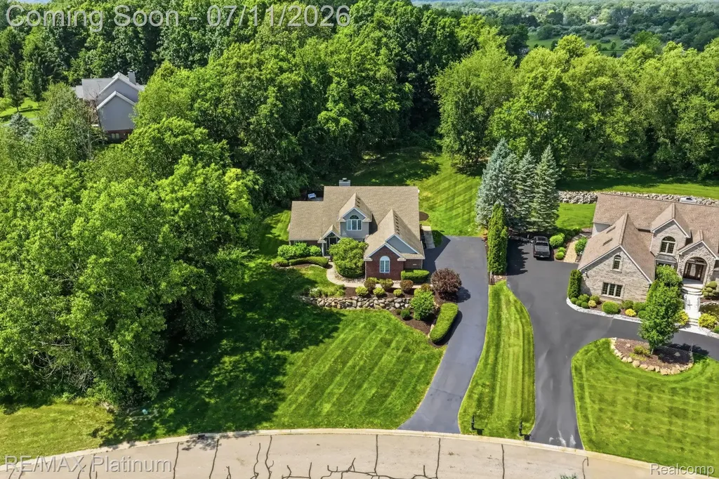 9159 Toddsway Drive Brighton Township MI 48114