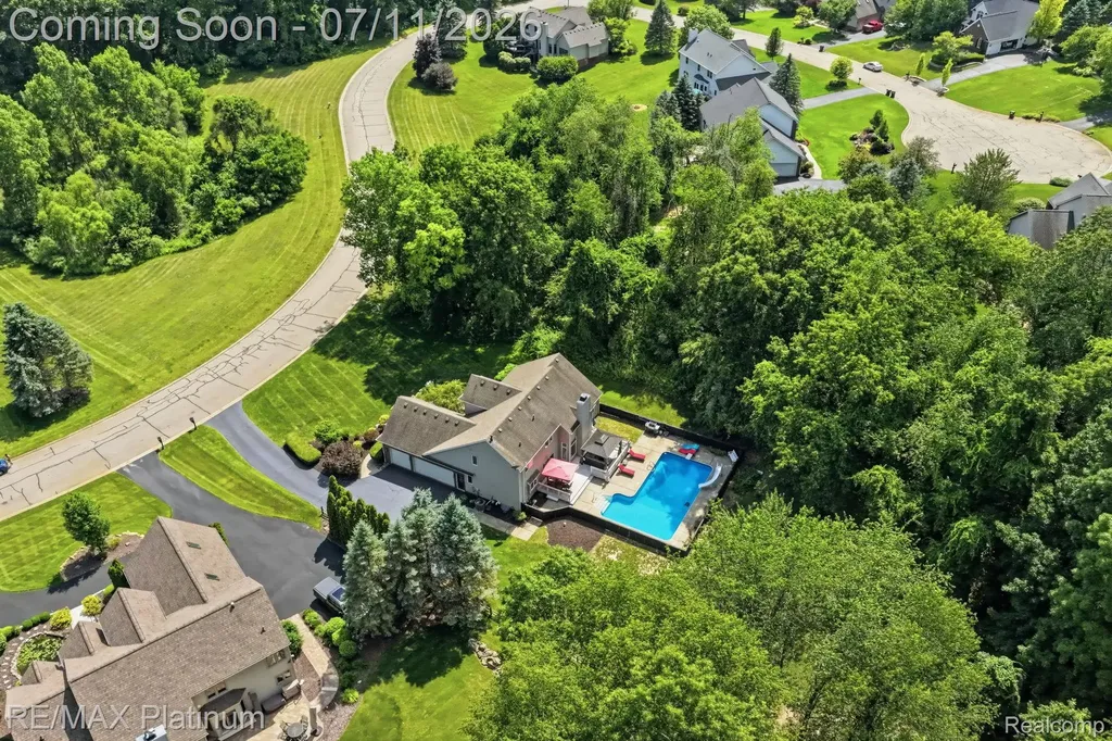 9159 Toddsway Drive Brighton Township MI 48114