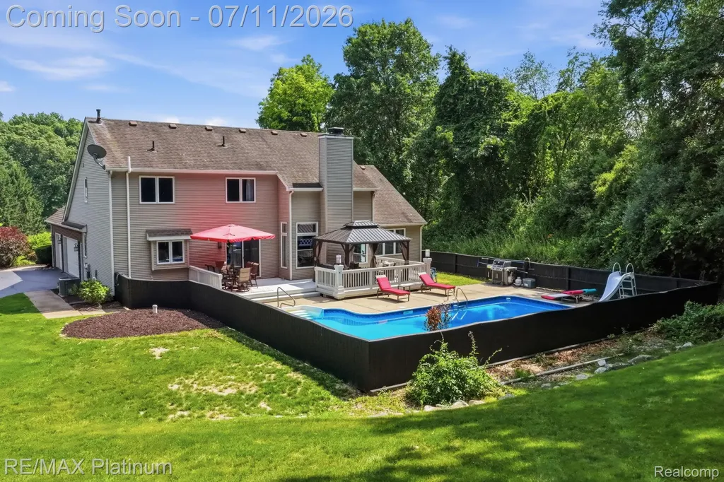 9159 Toddsway Drive Brighton Township MI 48114