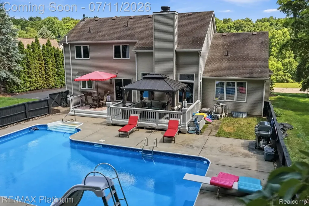 9159 Toddsway Drive Brighton Township MI 48114