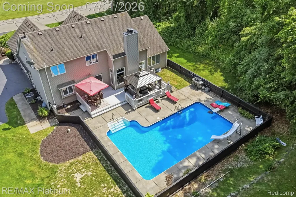 9159 Toddsway Drive Brighton Township MI 48114