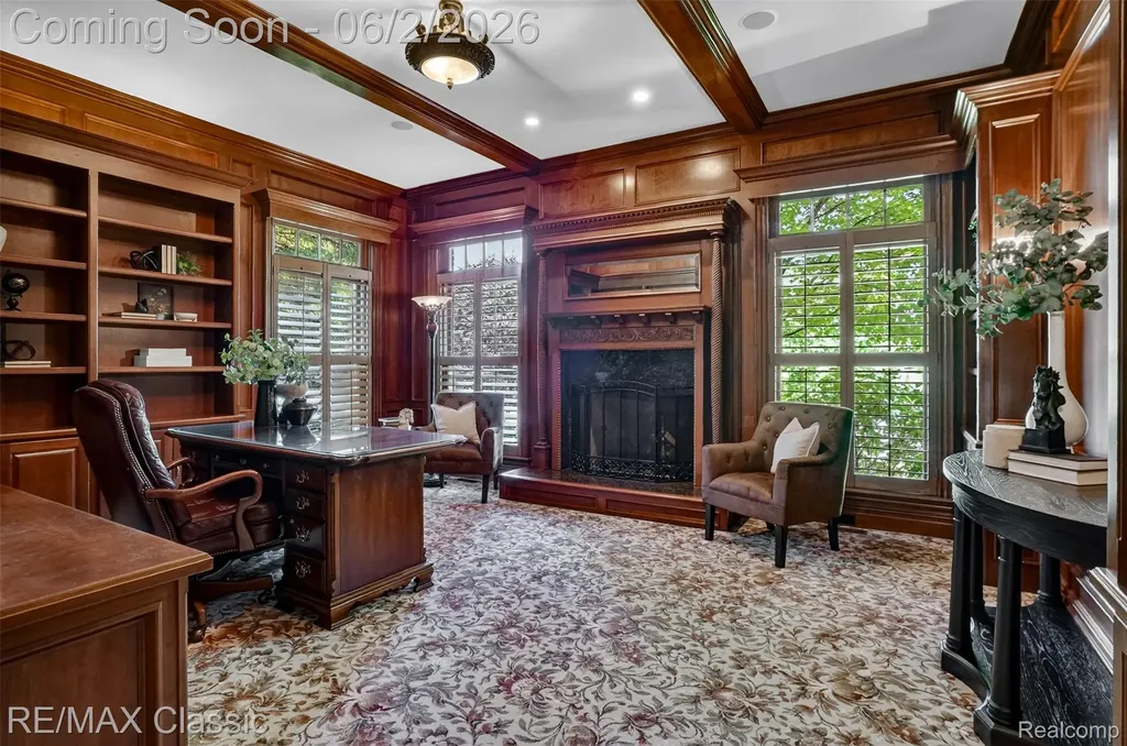 2360 Private Drive Lake Angelus City MI 48329