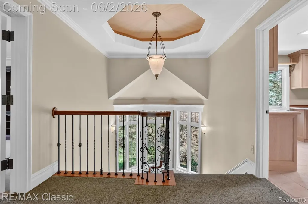 2360 Private Drive Lake Angelus City MI 48329