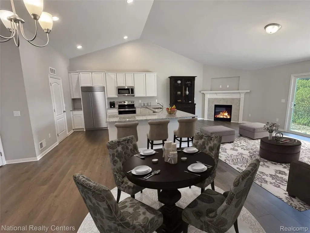 305 Devonshire Drive Lapeer City MI 48446
