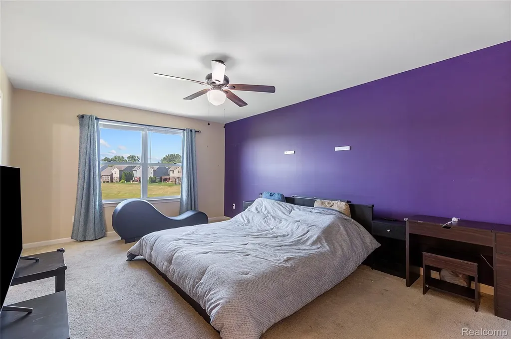 28547 Oakmonte Circle E Lyon Charter Township MI 48165