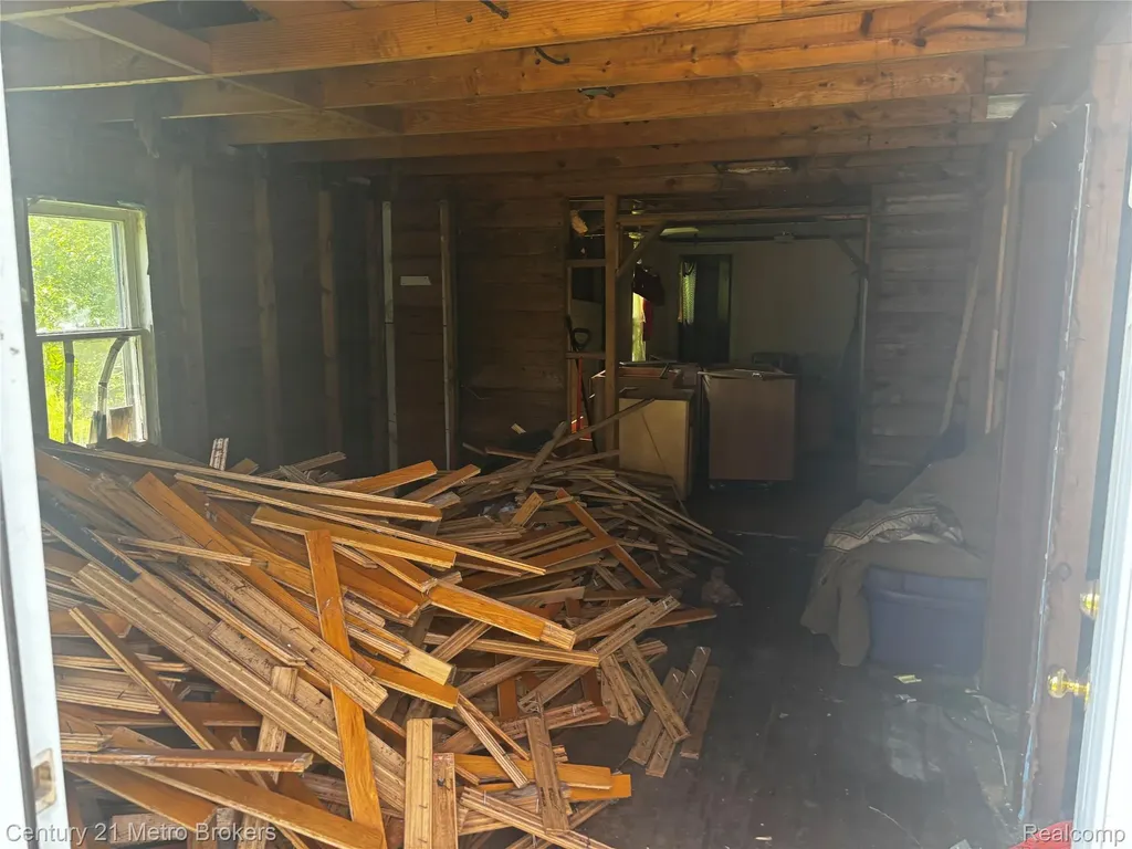3944 Clutier Road Bridgeport Charter Township MI 48601