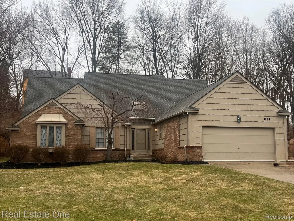 854 River Bend Drive Rochester Hills City MI 48307