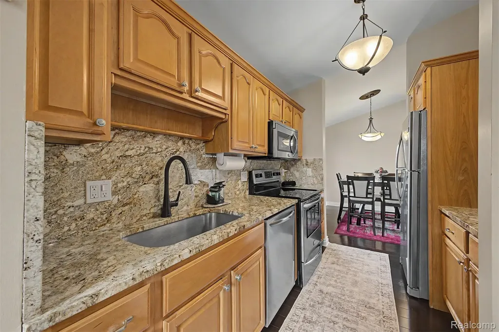 20872 E Glen Haven Circle Northville City MI 48167