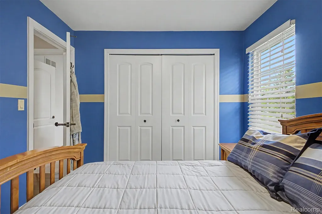 20872 E Glen Haven Circle Northville City MI 48167