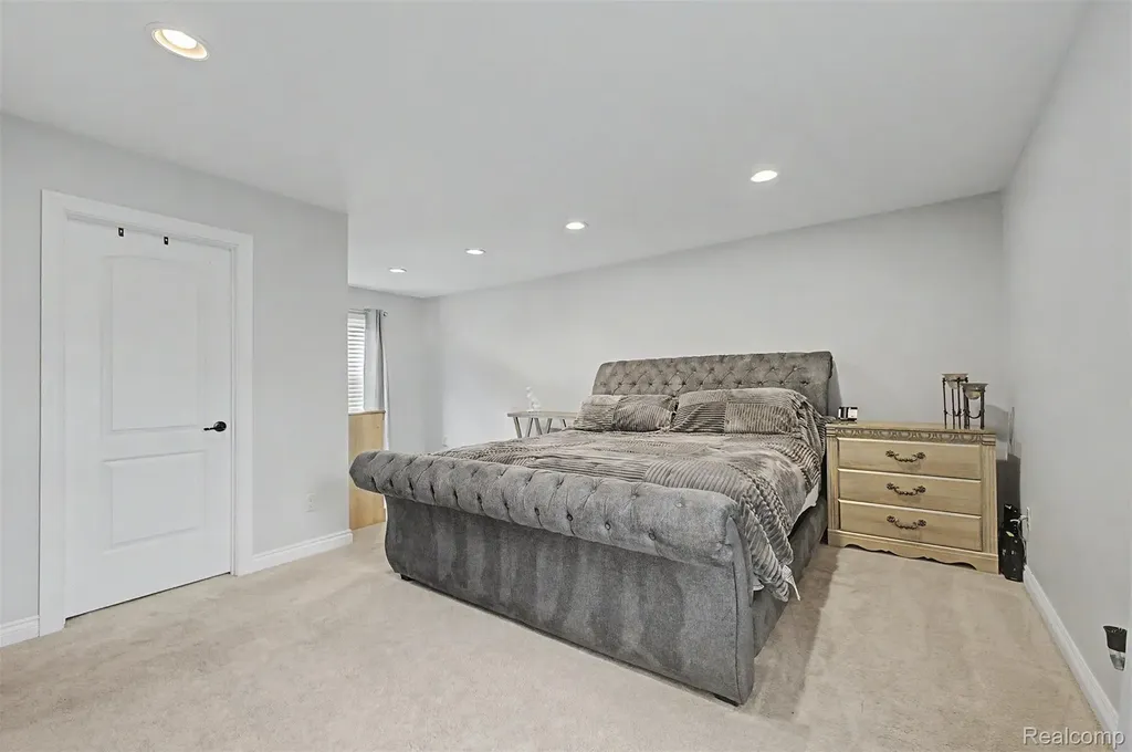 20872 E Glen Haven Circle Northville City MI 48167
