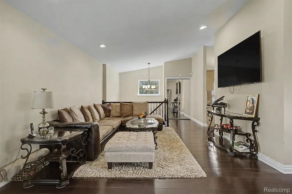 20872 E Glen Haven Circle Northville City MI 48167